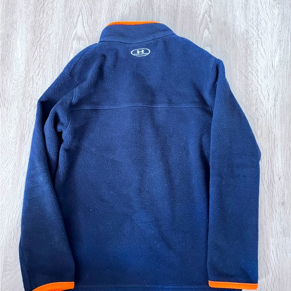 Under Armour Toddler 1/4 Zip
Fleece Pullover - Picture 2 of 3
